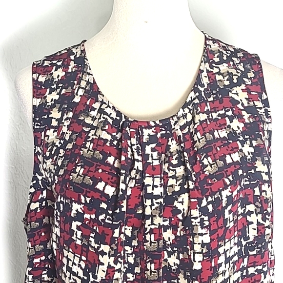 CJ Banks Sleeveless Patterned Multicolor Top, Size 1X - Picture 2 of 9